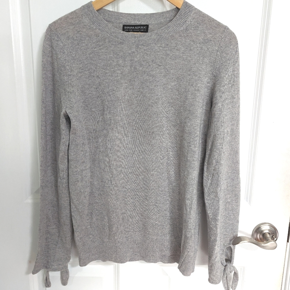 Banana Republic Italian Yarn Tie Sleeve Sweater